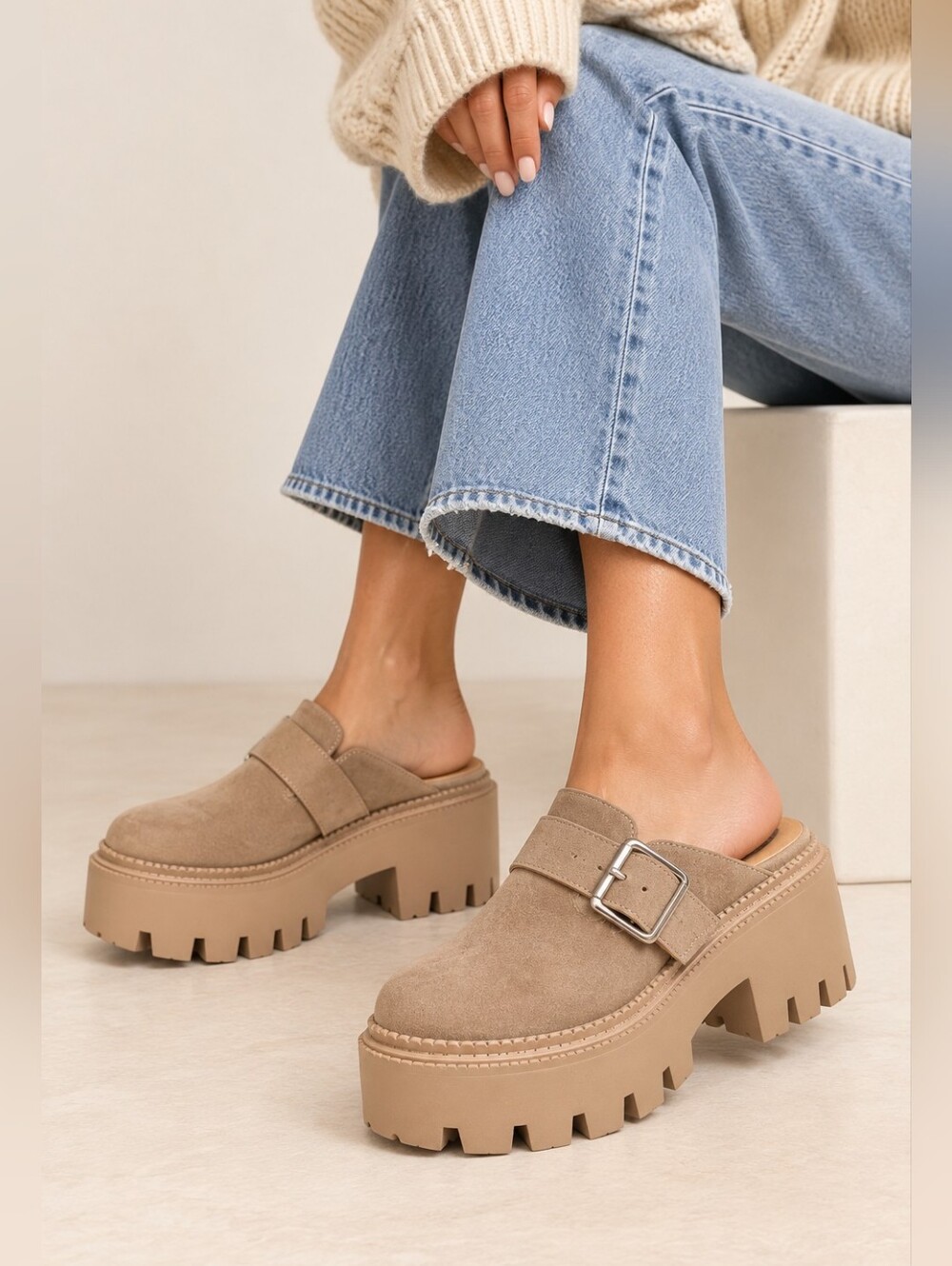 DV Dolce Vita Yohana Taupe Faux Suede Buckle Platform Lug Sole Mules 7